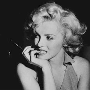 Meet your Posher, Alma